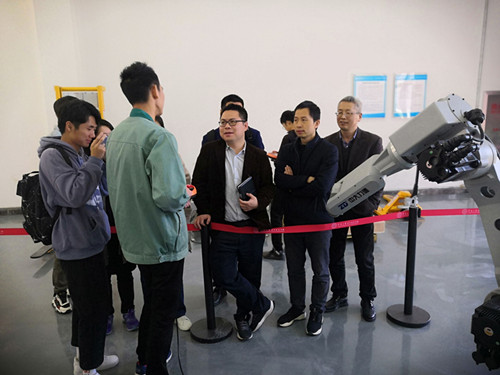 機械學院舉辦機器人操作培訓，助力自動化及機械傳動產品研發能力提升
